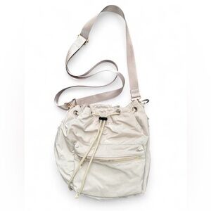 KEDZIE Aries Convertible Bucket Bag,  3-way bag with animal print lining. EUC!